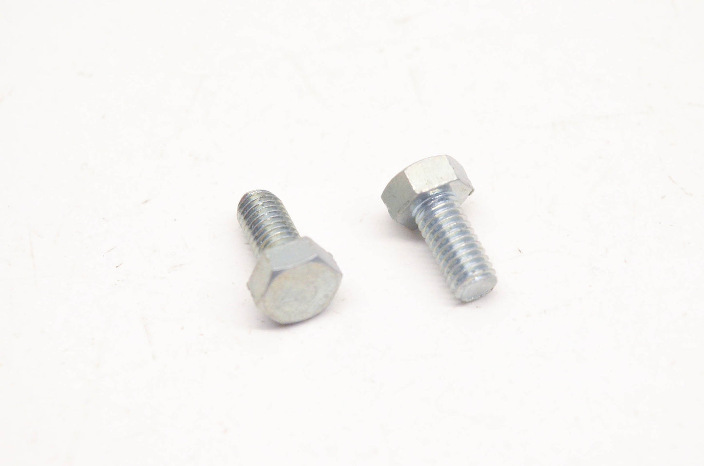 New OEM Suzuki 01107-05108 Bolts Qty 2 NOS