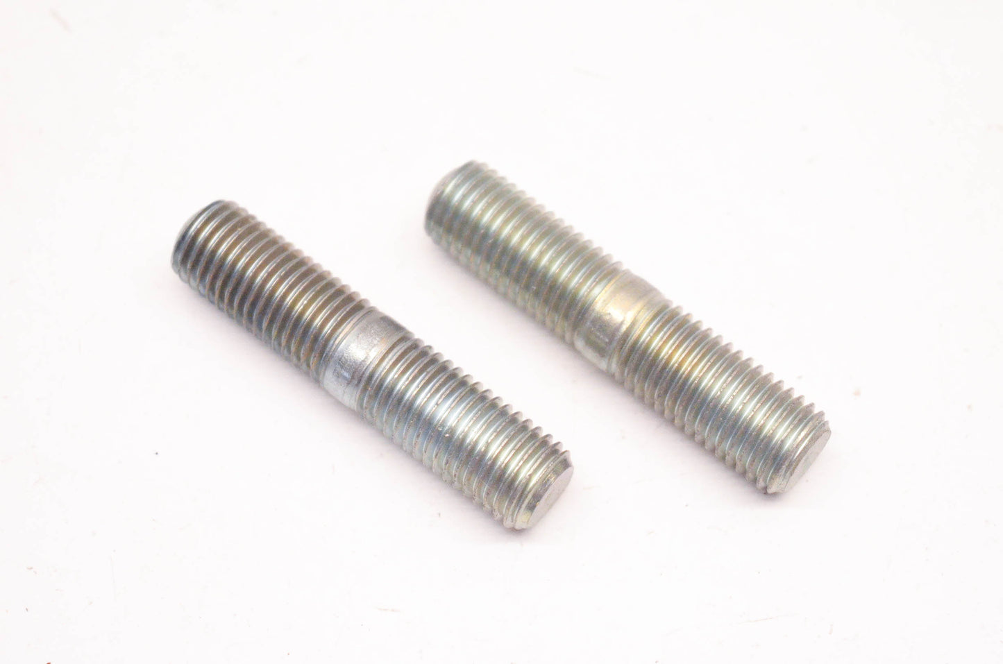 New OEM Suzuki 01421-10258 Stud Bolts Qty 2 NOS