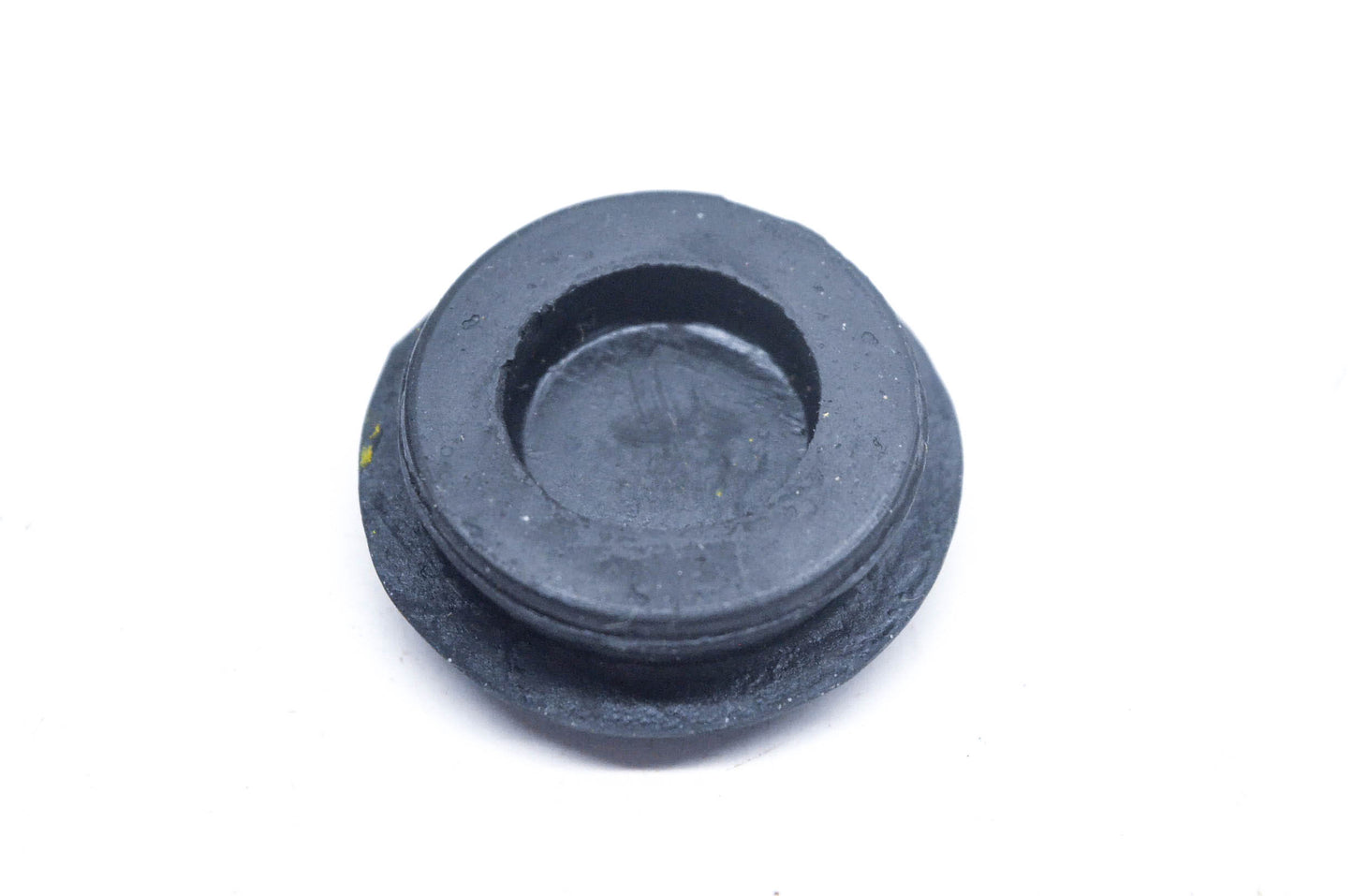 New OEM Suzuki 09250-26003 Hole Plug Cap NOS