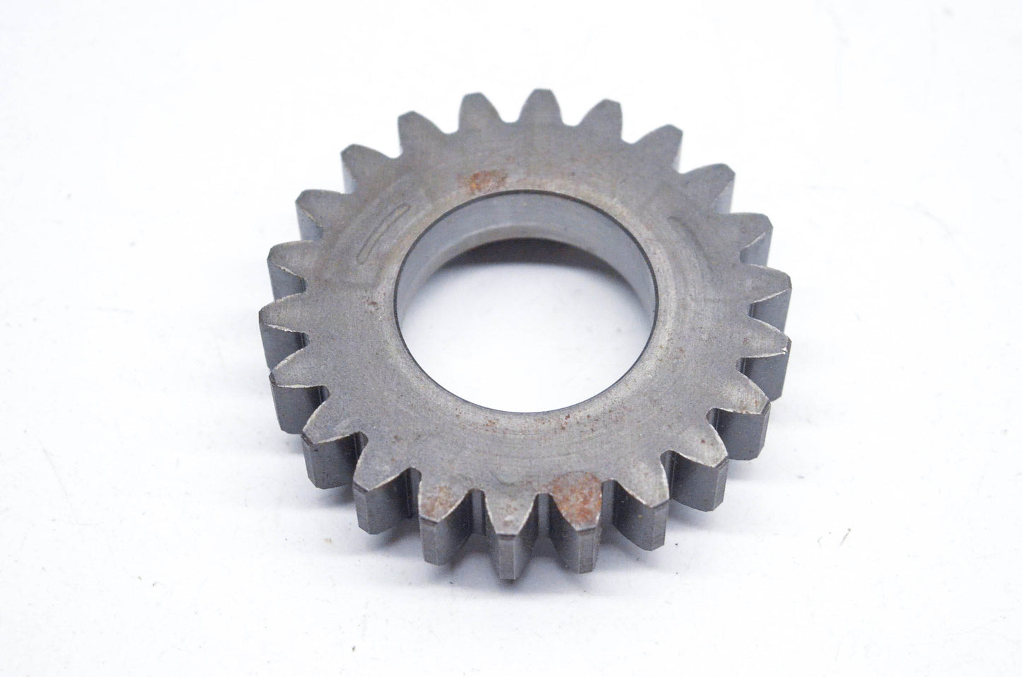 New OEM Suzuki 24331-15000 Driven 3rd Gear NOS