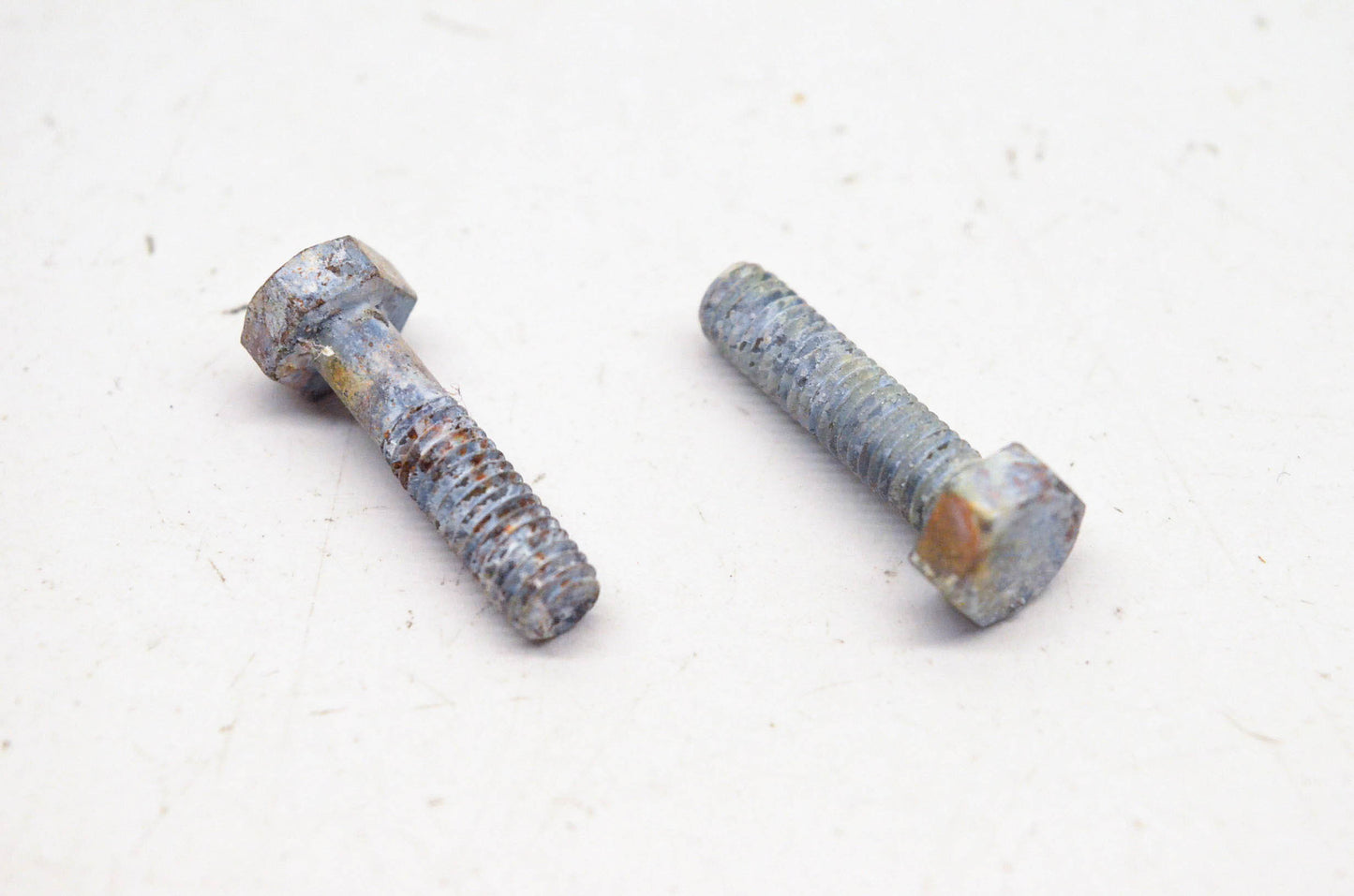 New OEM Suzuki 01104-05208 Bolts Qty 2 NOS