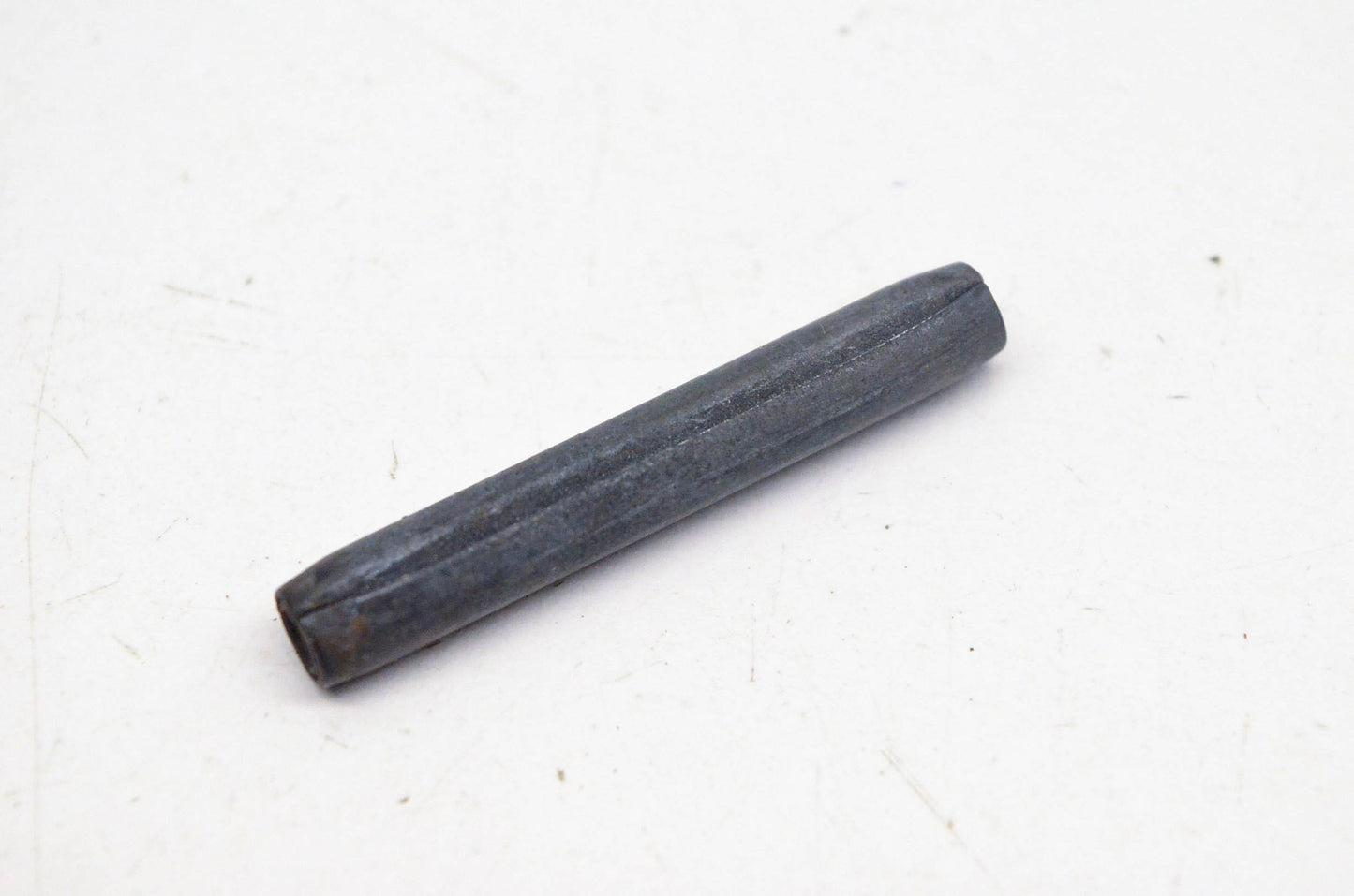 New OEM Suzuki 09205-06002 Pin NOS