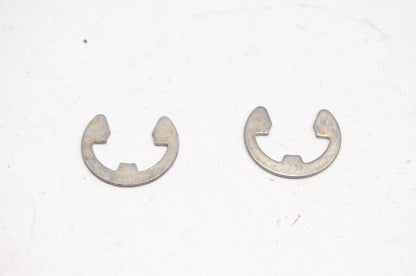 New OEM Suzuki 08332-11098 E Rings Qty 2 NOS