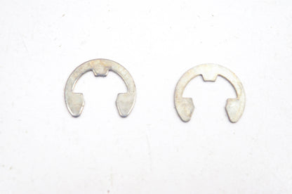 New OEM Suzuki 08332-11098 E Rings Qty 2 NOS