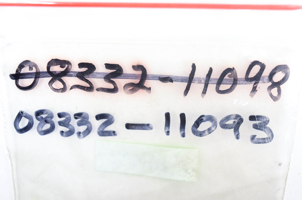 New OEM Suzuki 08332-11098 E Rings Qty 2 NOS