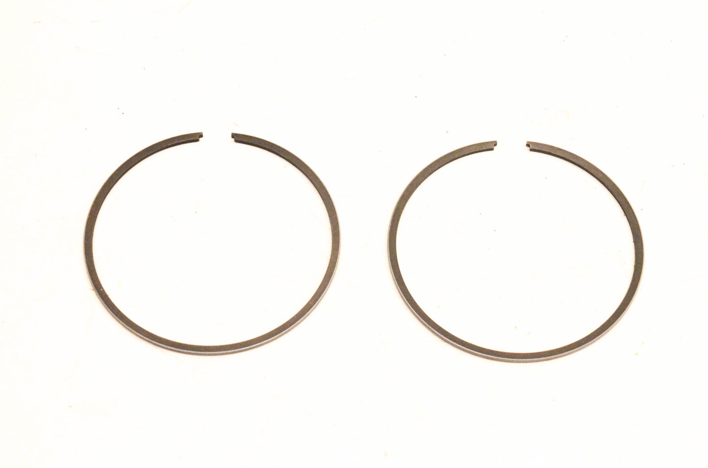 New OEM Suzuki 12140-97311-000, 3002-742 Piston Ring Kit NOS