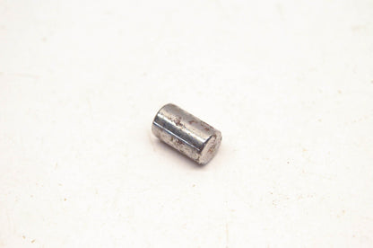 New OEM Suzuki 04221-07129 Pin 7x12 NOS