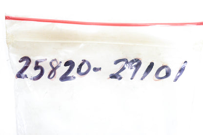 New OEM Suzuki 25820-29101 Reduction Shifting Lever NOS