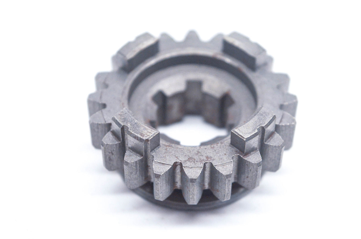 New OEM Suzuki 24351-28001 Driven 5th Gear NOS