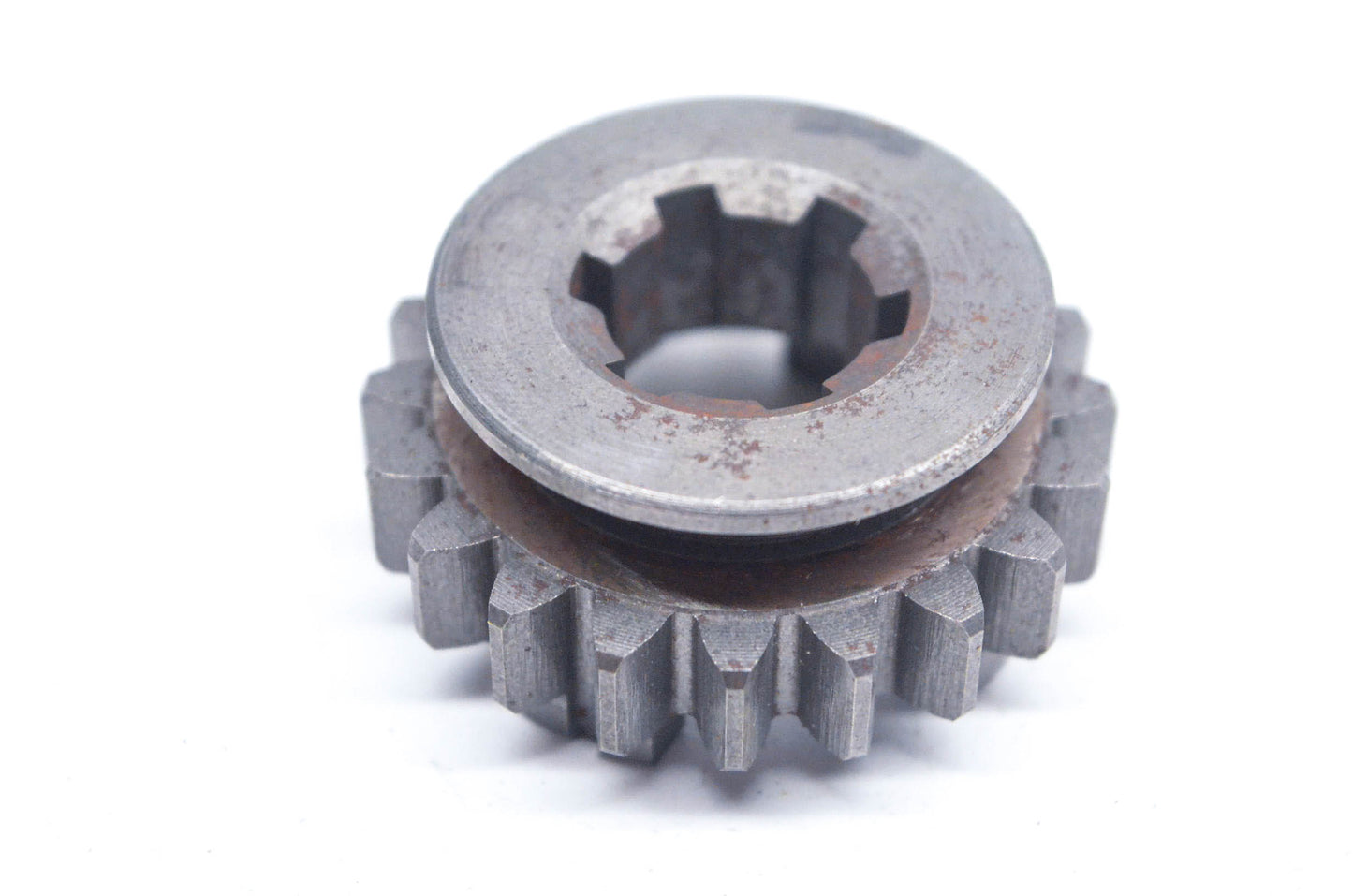 New OEM Suzuki 24351-28001 Driven 5th Gear NOS