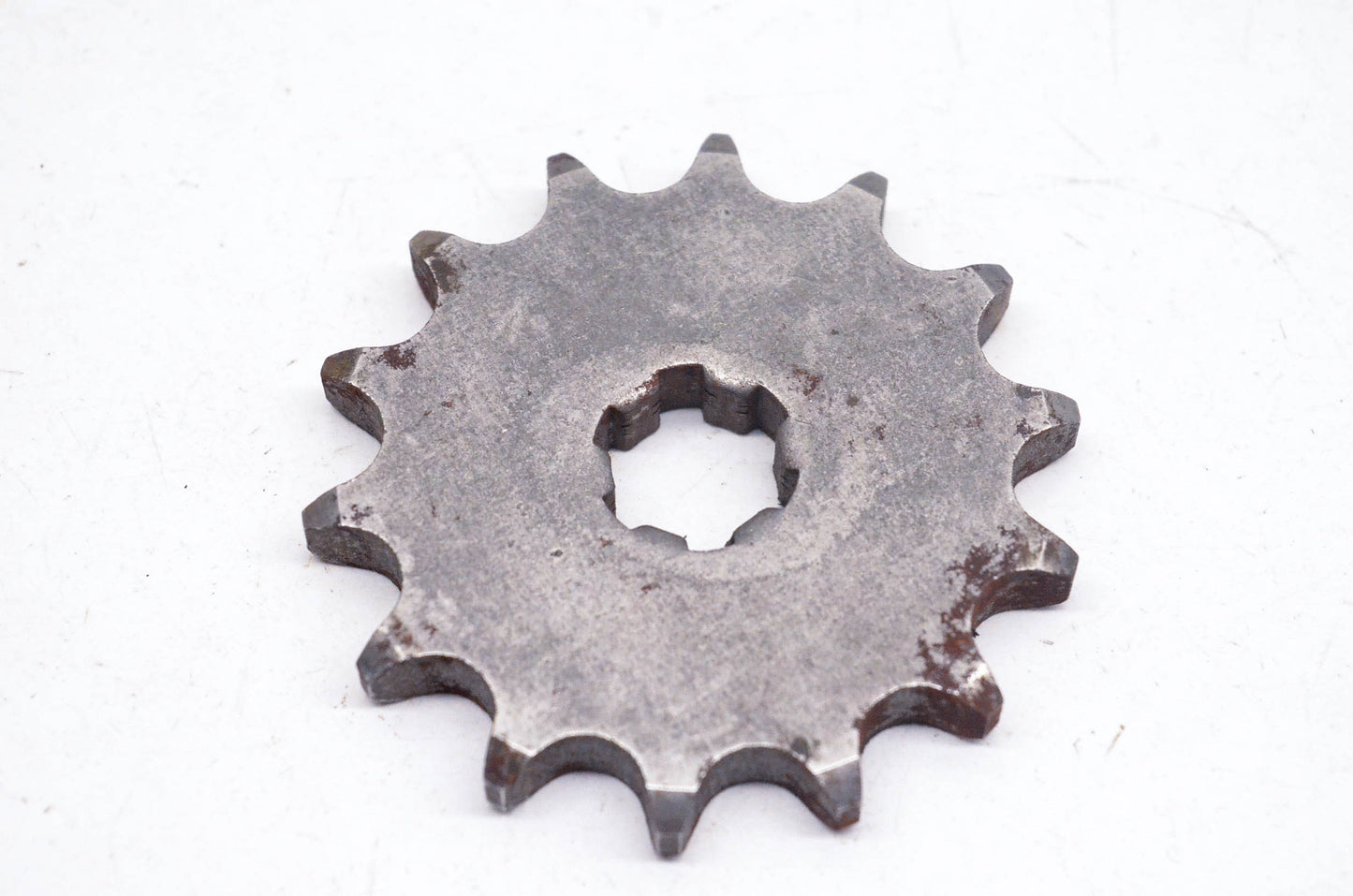 New OEM Suzuki 27511-26400 Sprocket 14T NOS