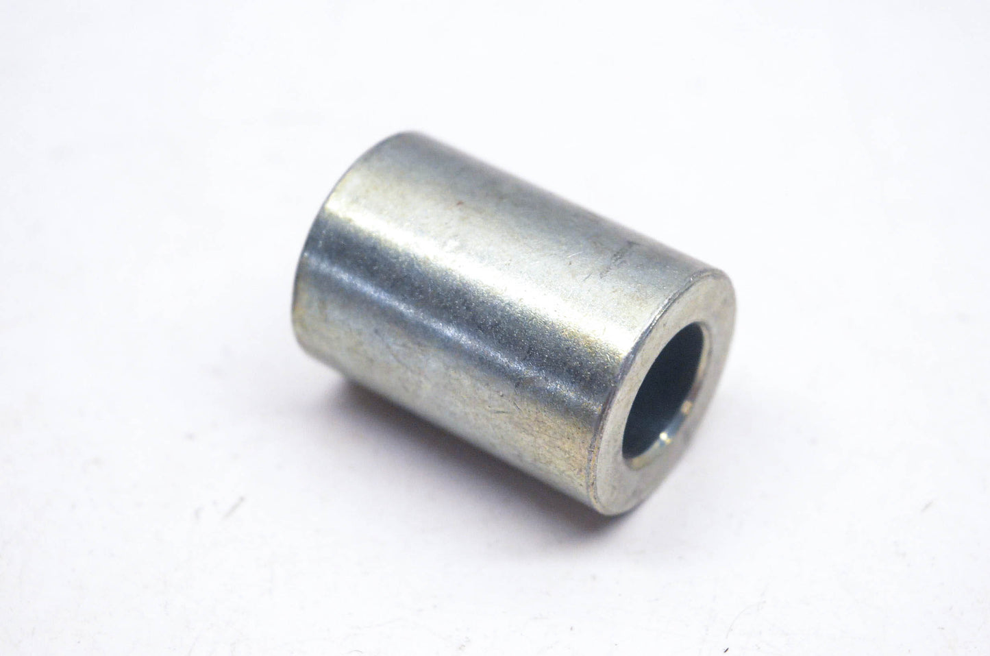 New OEM Suzuki 09180-12005 Spacer 12.2x22x30.5 NOS
