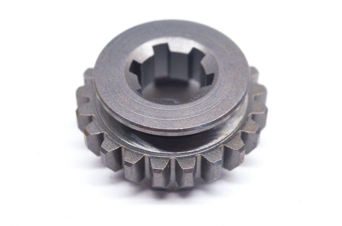 New OEM Suzuki 24351-28300 Driven 5th Gear NOS