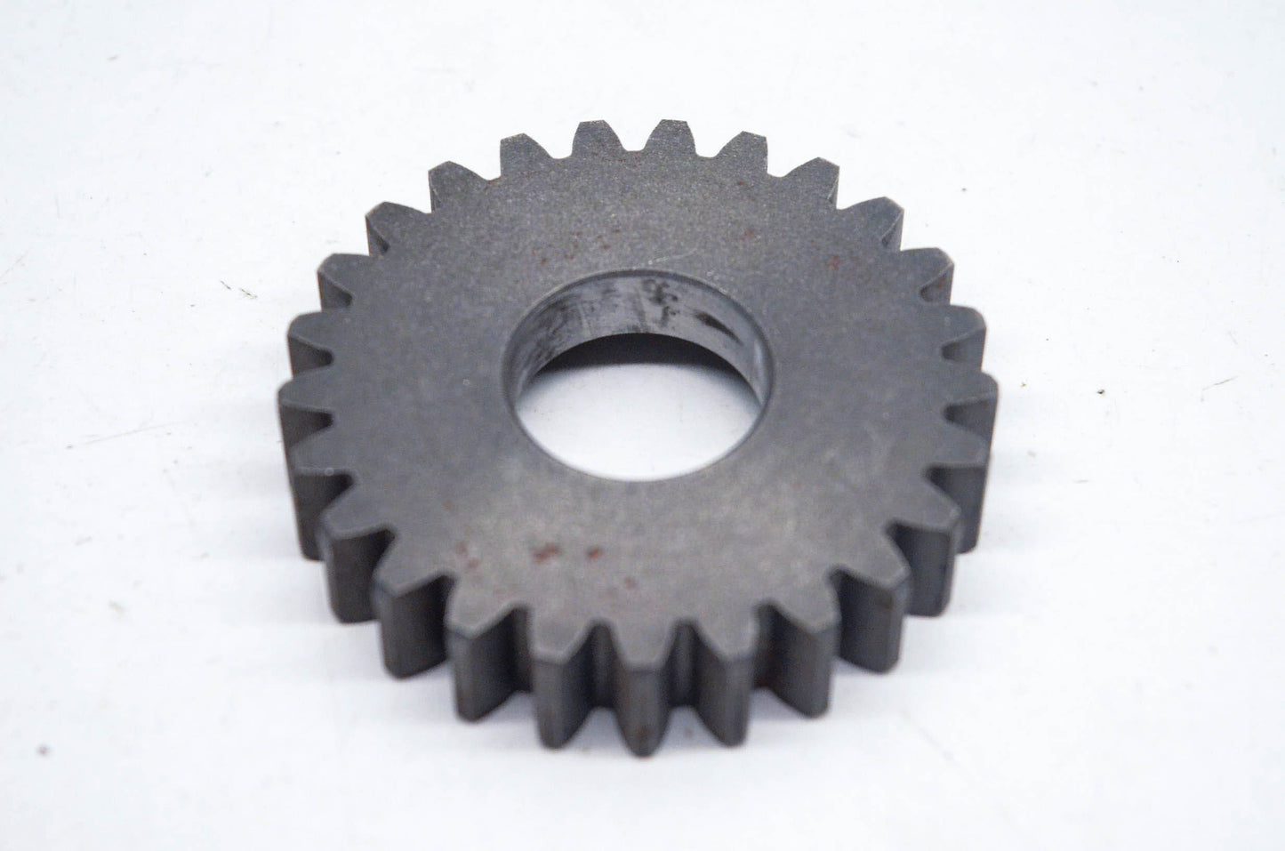 New OEM Suzuki 24331-28001 Driven 3rd Gear NOS