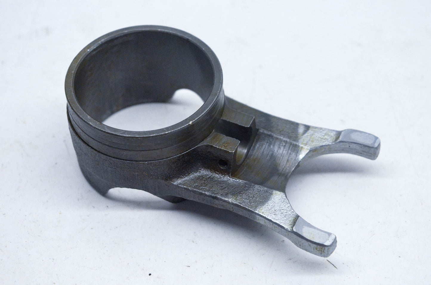 New OEM Suzuki 25211-05100 Gear Shift Fork NOS