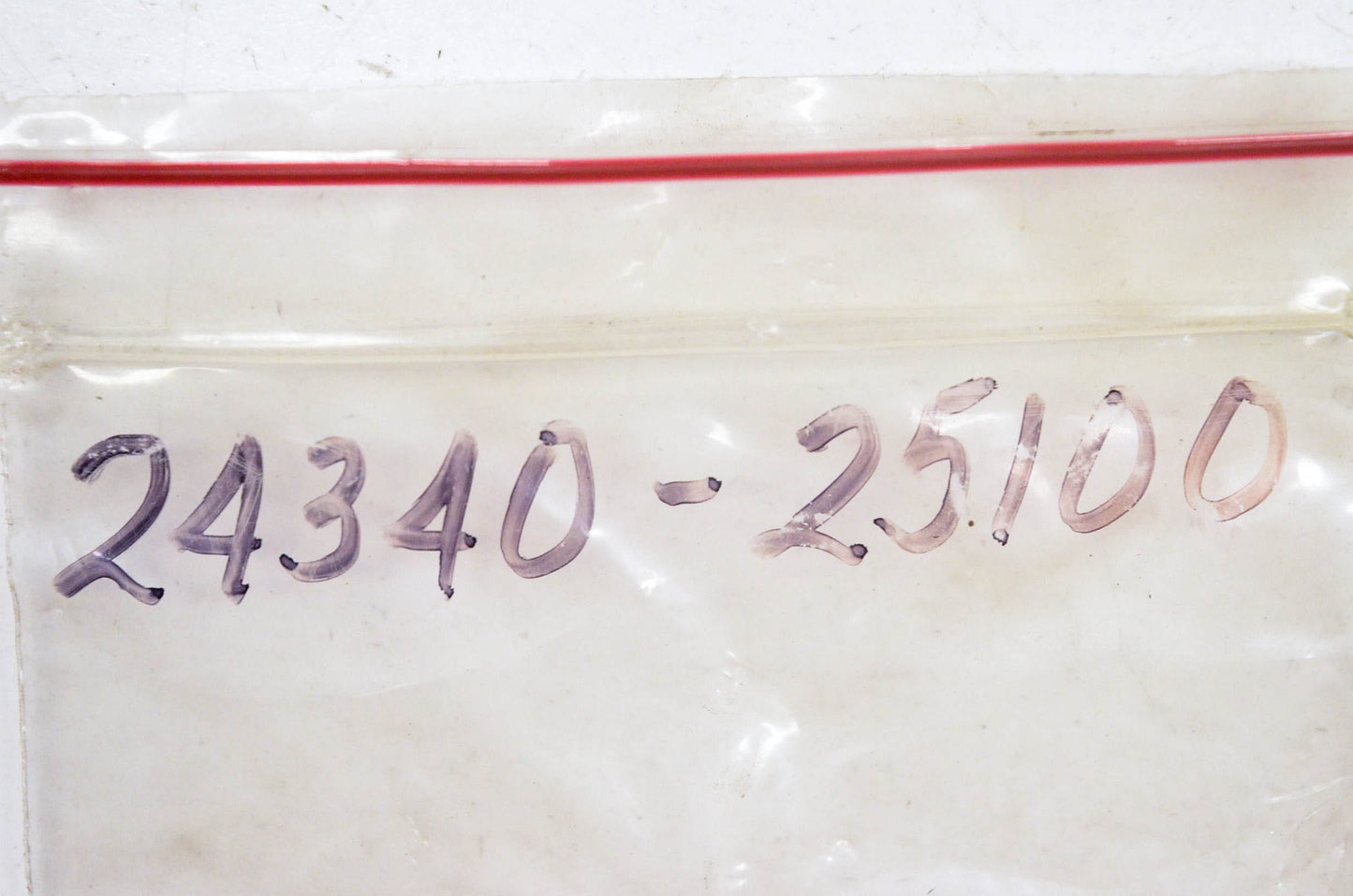 New OEM Suzuki 24340-25100 Driven 4th Gear NOS