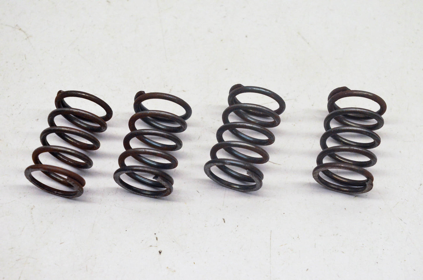 Vesrah SK-132, 632-3333 Clutch Springs Qty 4 NOS