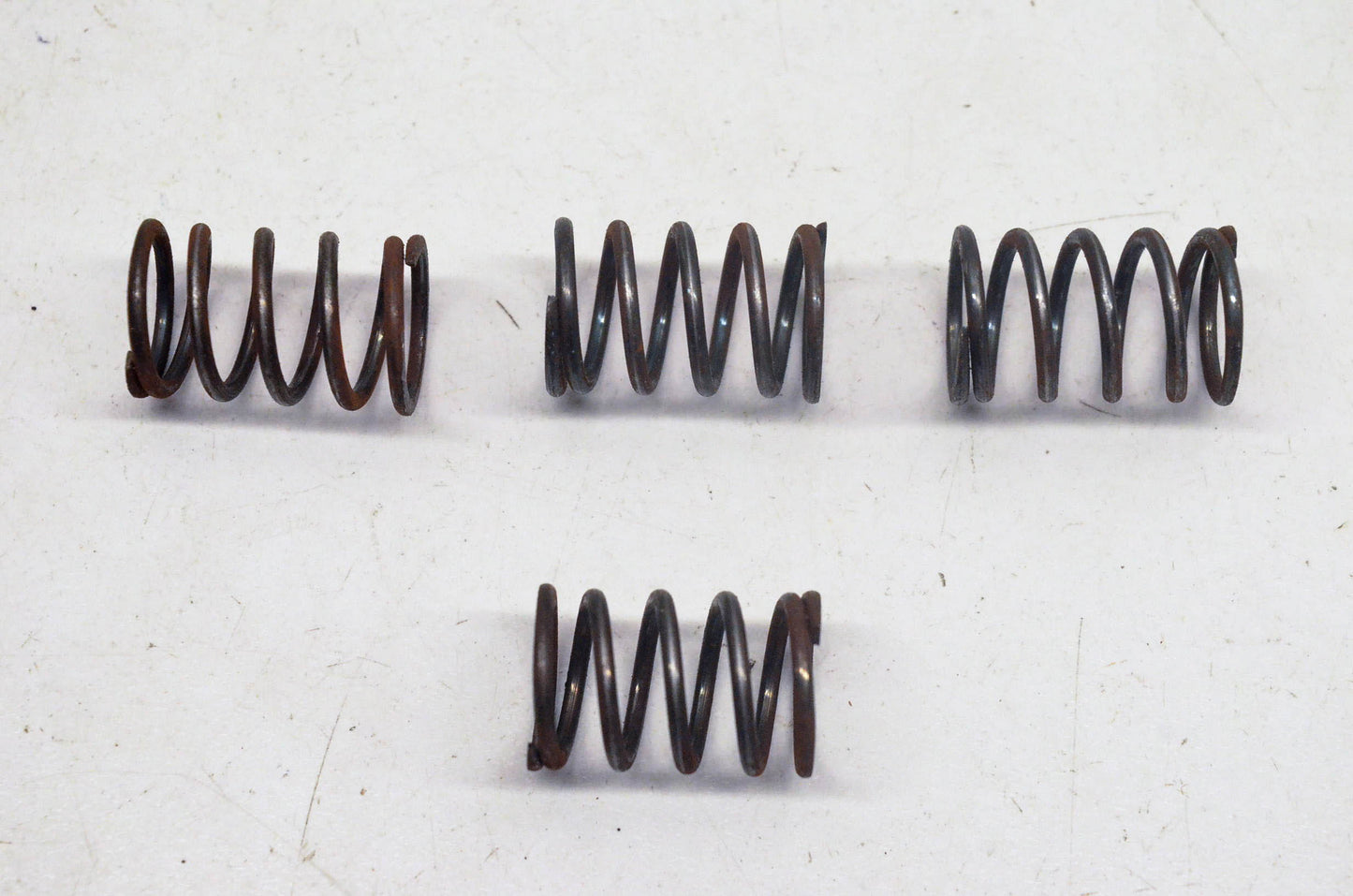 Vesrah SK-132, 632-3333 Clutch Springs Qty 4 NOS