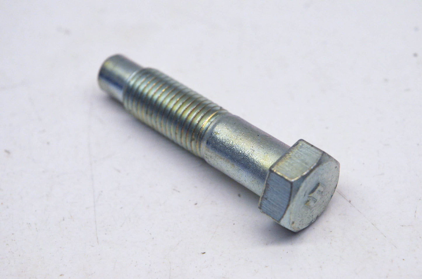 New OEM Suzuki 09135-10004 Bolt Qty 1 NOS