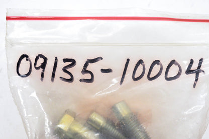 New OEM Suzuki 09135-10004 Bolt Qty 1 NOS