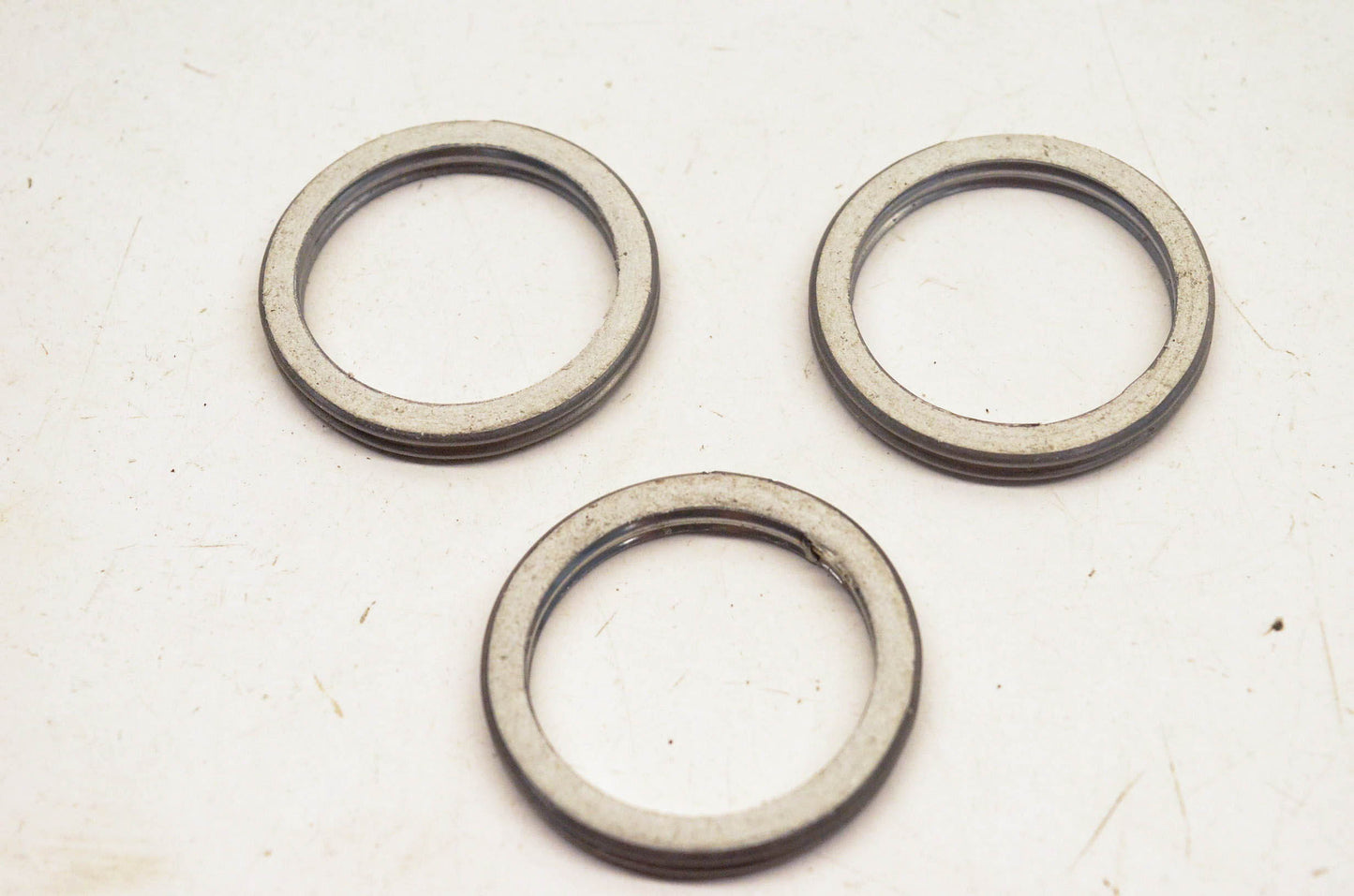 New OEM Suzuki 14181-05020 Exhaust Pipe Gaskets Qty 3 NOS