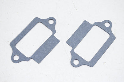New OEM Suzuki 13156-40200-H17 Reed Valve Gaskets Qty 2 NOS