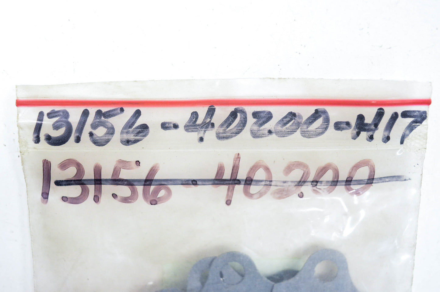 New OEM Suzuki 13156-40200-H17 Reed Valve Gaskets Qty 2 NOS