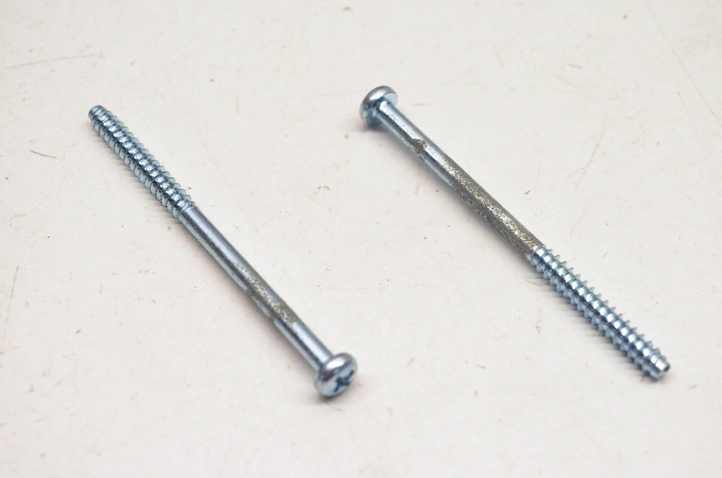 New OEM Suzuki 35723-44130 Rear Combination Lens Screws Qty 2 NOS