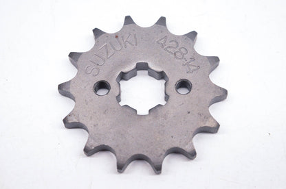 New OEM Suzuki 27511-13700 Sprocket 14T NOS