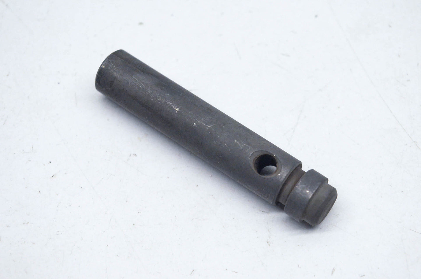 New OEM Suzuki 12861-05201 Rocker Arm Shaft NOS