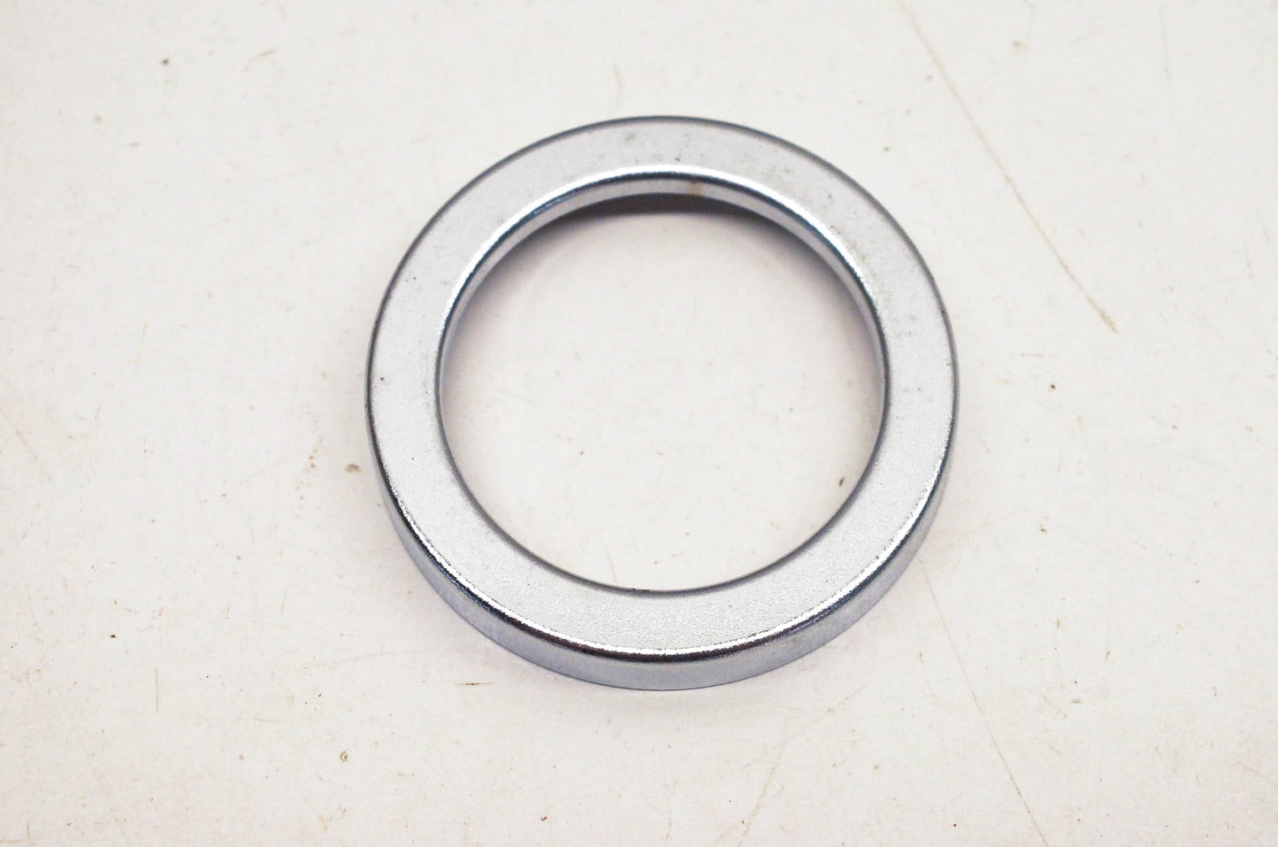 New OEM Suzuki 51551-31000 Seal NOS