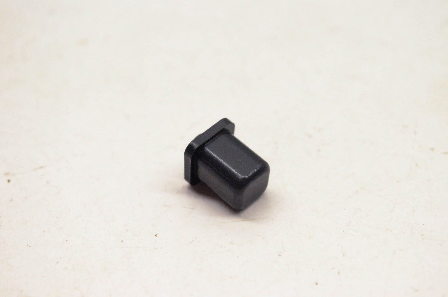 New OEM Suzuki 57371-45000 Horn Button NOS