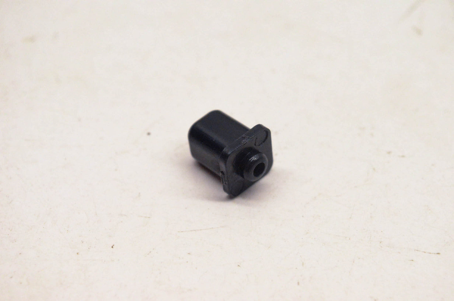 New OEM Suzuki 57371-45000 Horn Button NOS
