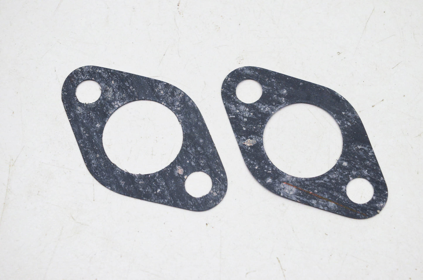 New OEM Suzuki 13125-11000-H17 Carburetor Intake Gasket Qty 2 NOS
