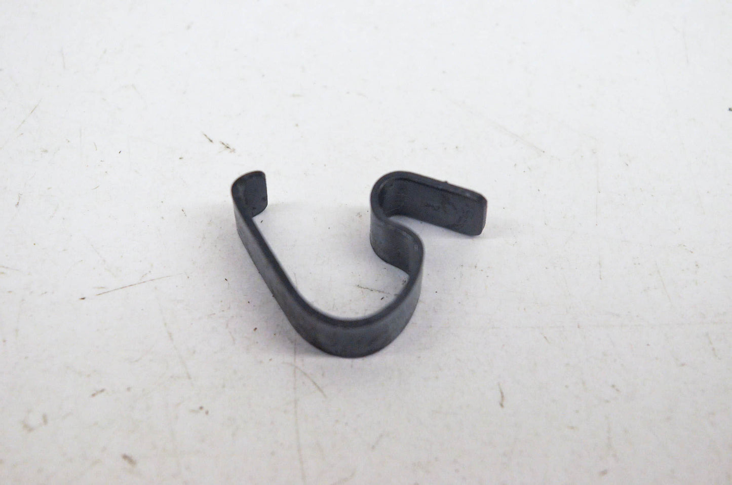 New OEM Suzuki 13731-16512 Air Cleaner Spring NOS