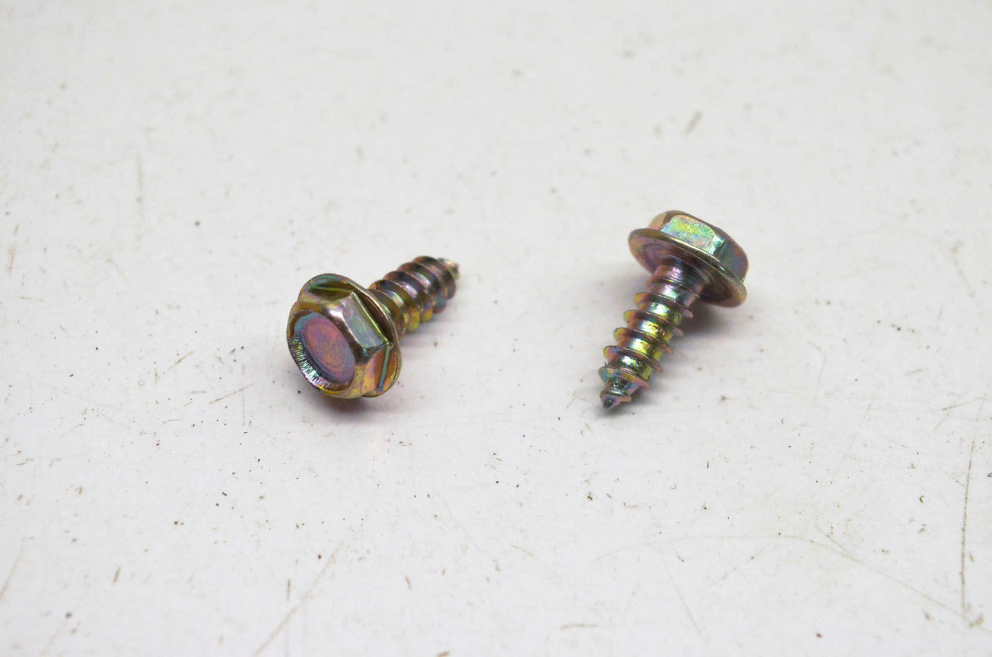 New OEM Arctic Cat 0623-301 Screws 10X1/2 Qty 2 NOS