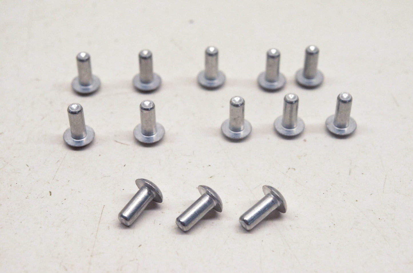 New OEM Arctic Cat 0623-072 Solid Aluminun Rivets 156 X370 Qty 13 NOS