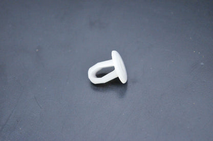 New OEM Suzuki 09409-06303 White Nylon Hold Down Clip NOS