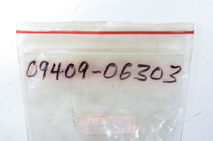 New OEM Suzuki 09409-06303 White Nylon Hold Down Clip NOS