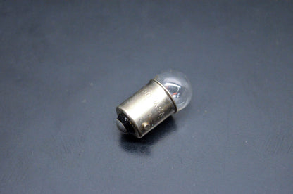 New OEM Suzuki 09471-06001 Speedomter Bulb 6v 3w NOS