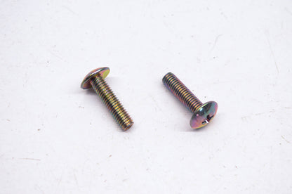 New OEM Arctic Cat 0623-121 Screws Qty 2 NOS