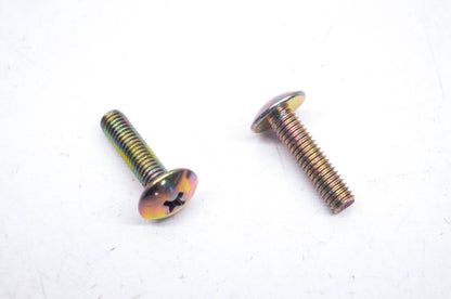 New OEM Arctic Cat 0623-121 Screws Qty 2 NOS