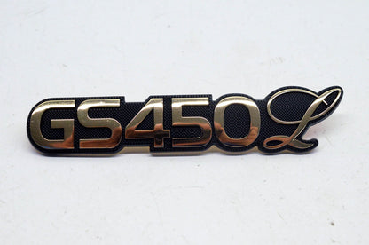 New OEM Suzuki 68131-44240 GS450L Emblem NOS