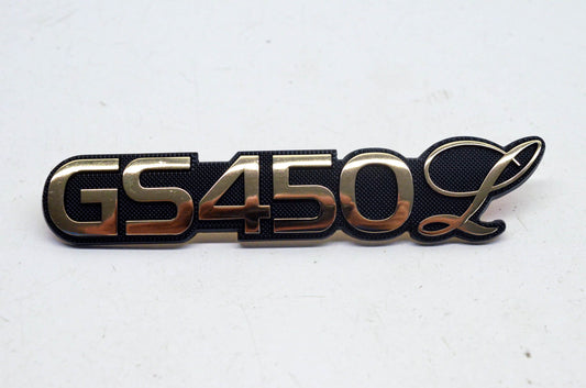 New OEM Suzuki 68131-44240 GS450L Emblem NOS