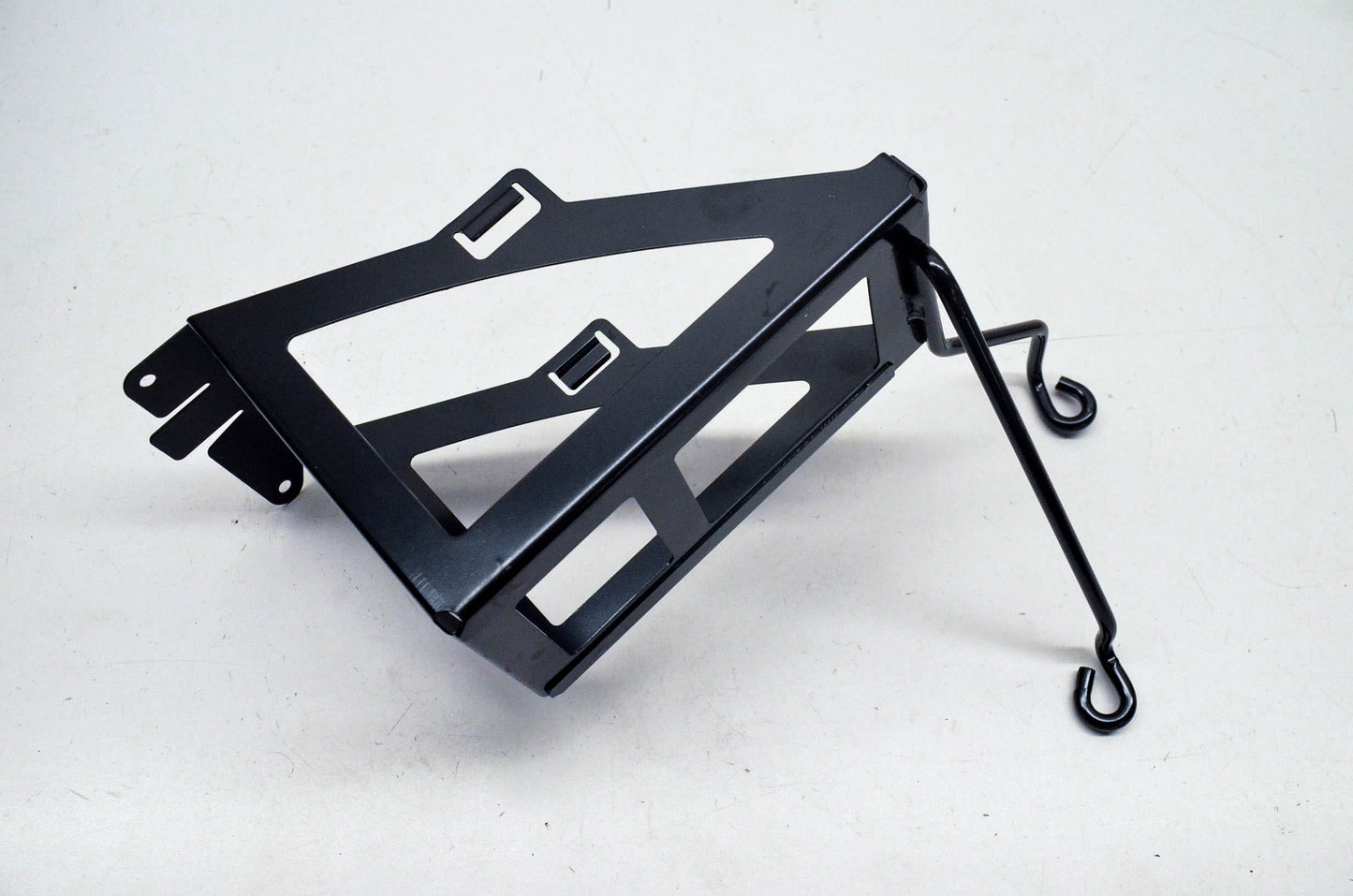 Aftermarket 515175848 Battery Support NOS