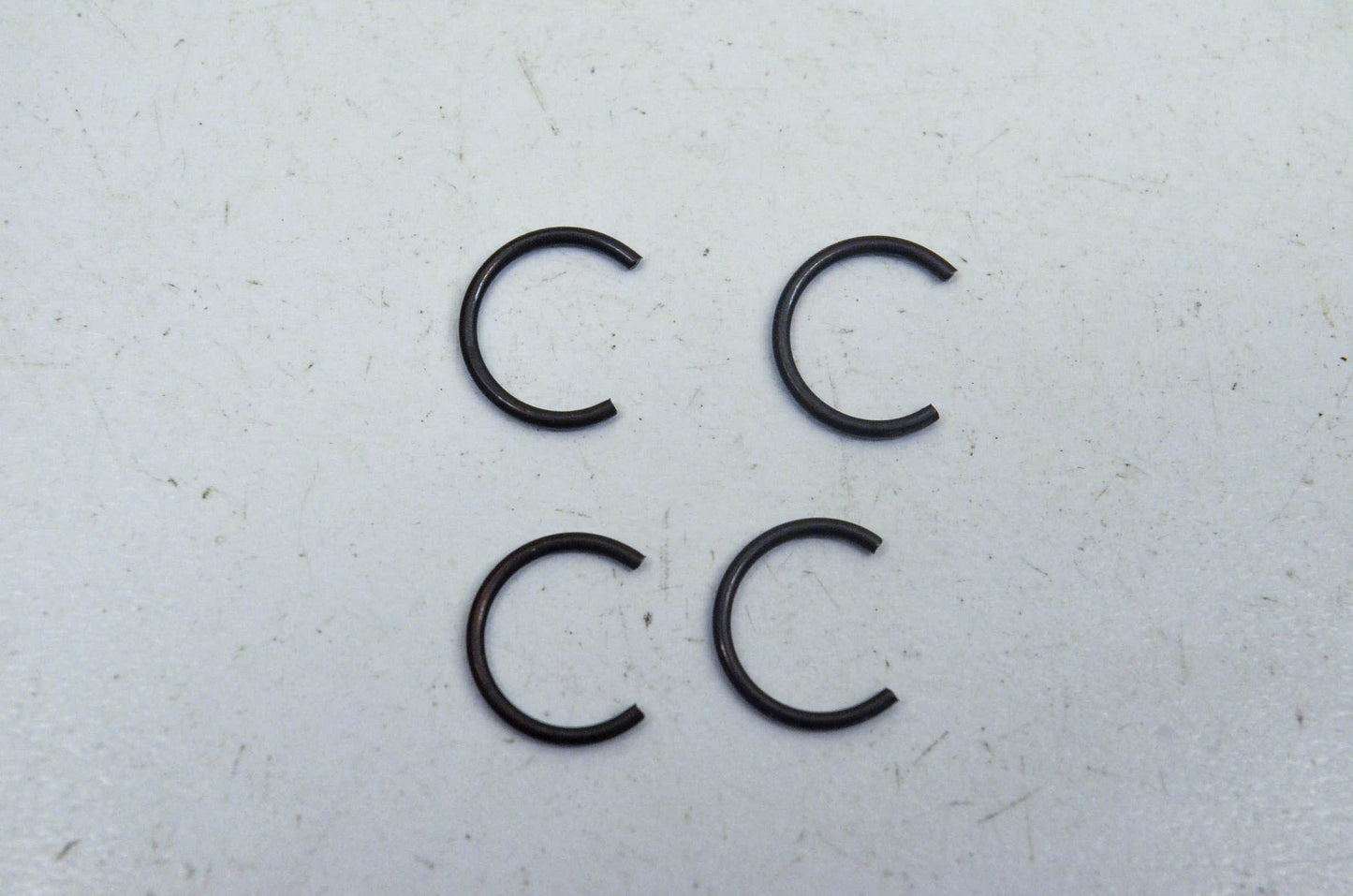 New OEM Suzuki 09381-10004 Valve Guide Rings Qty 4 NOS