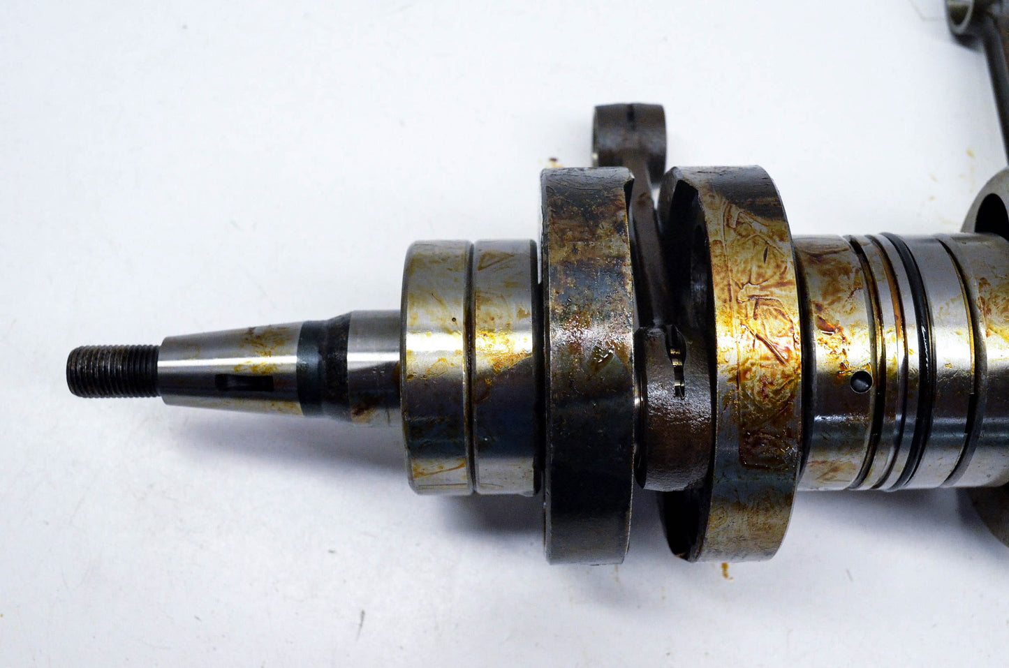 New OEM Suzuki 12200-97860 Crankshaft Assembly NOS