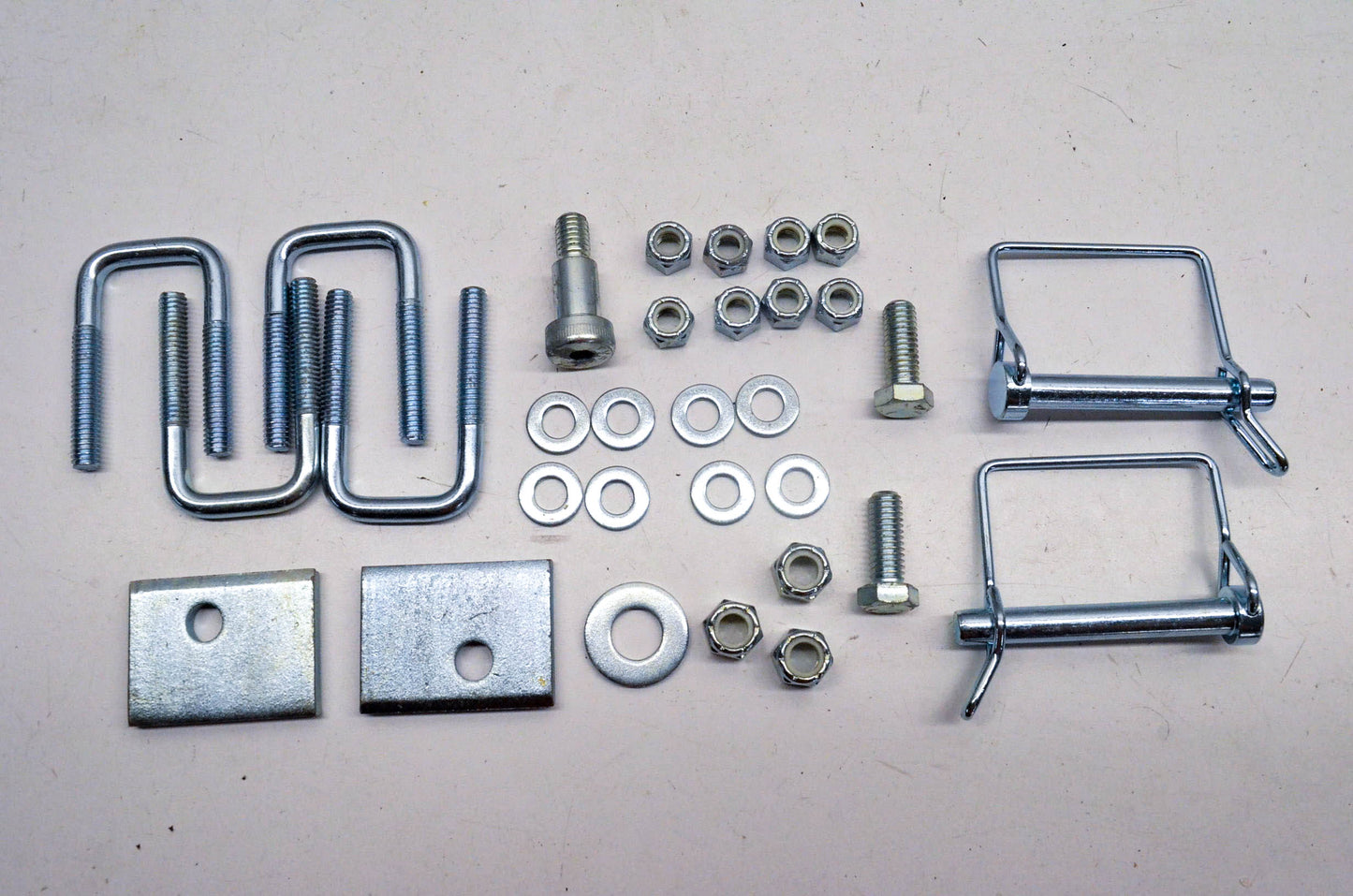 Moose Utility Division M91-64007, 2672M Plow Mount Kit NOS