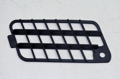New OEM Yamaha 3B4-2837N-00-00 Air Intake Grill NOS