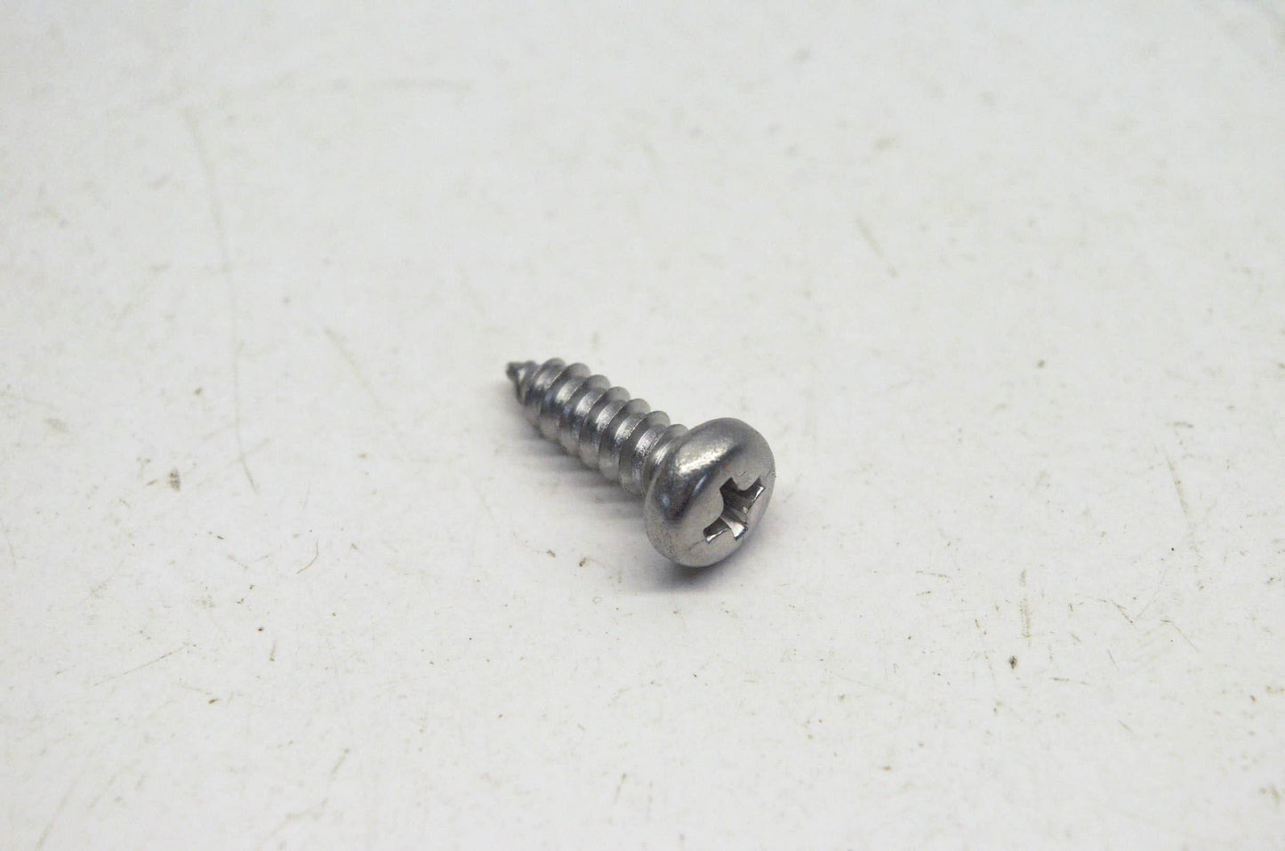 New OEM Yamaha 97780-50116-00 Pan Head Screw NOS